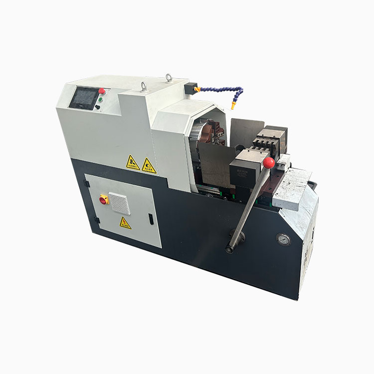 Intelligent Pipe Threading Machine